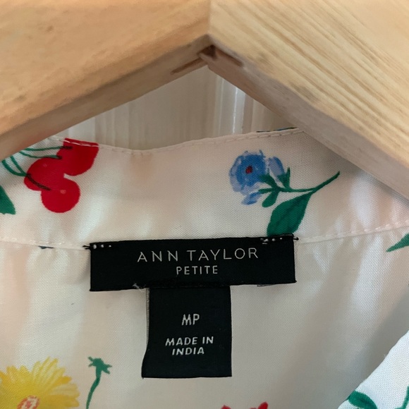 Pintucked Ruffle top - Picture 2 of 2